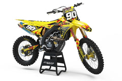 SUZUKI CAMOUFLAGE 2 SERIES Graphics