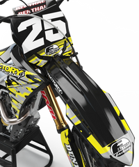 SUZUKI CAMO SERIESGraphics