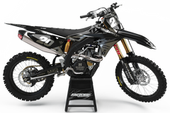 SUZUKI PL1 CHROME Graphics (MUST SELECT CHROME FINISH OPTION)