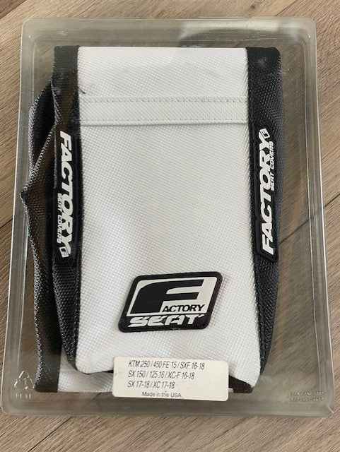 Seat Cover For KTM250/450FE 15/SXF 16-18 SX150/125 16/XCF 16-18 SX17-18/XC 17-18
